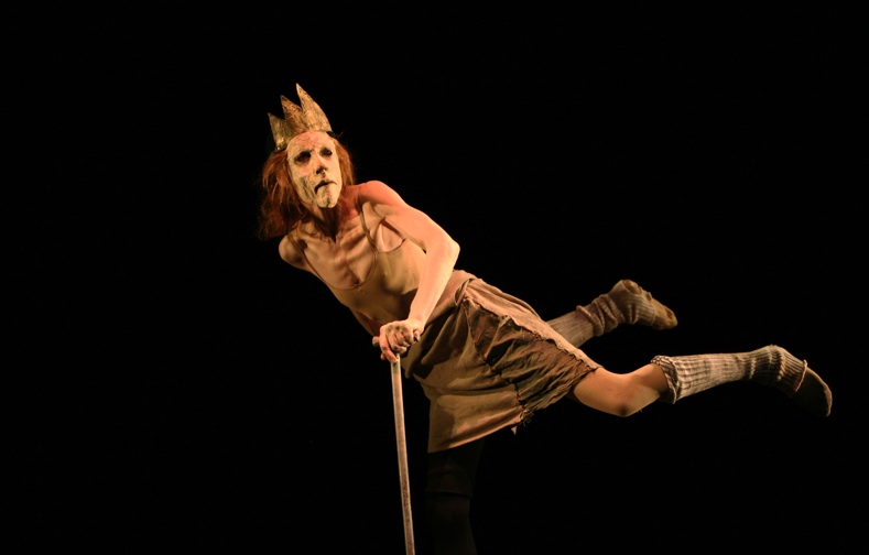 La vieille et la bête – Ilka Schönbein