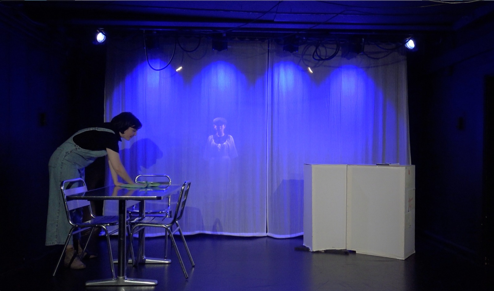 Immergés – par les adonymes, à la Tournelle